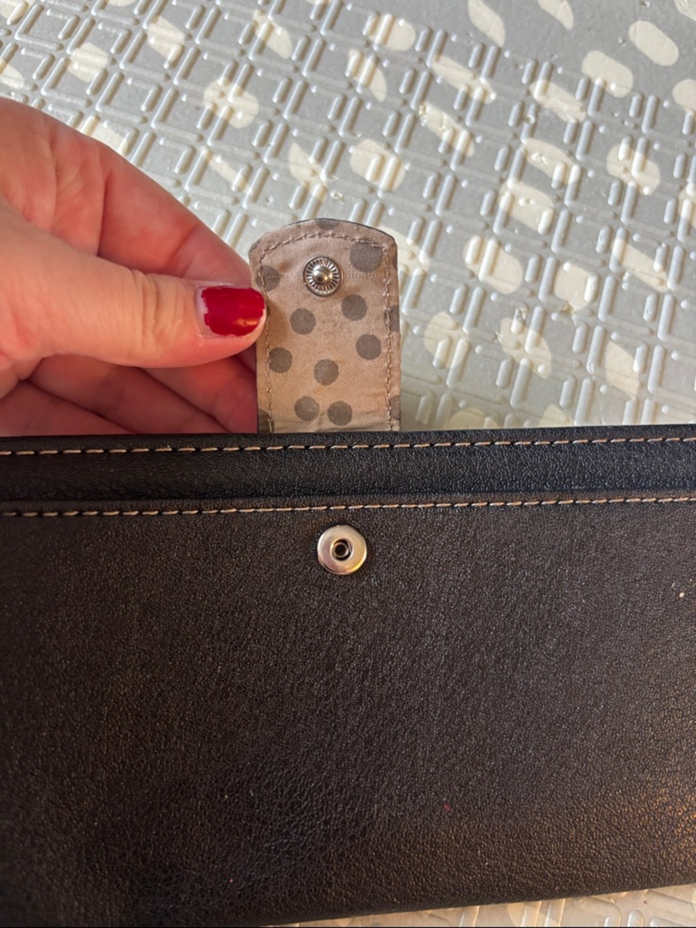 Relic Wallet - Picture 3 of 7